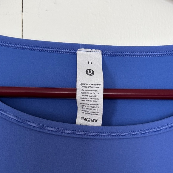 lululemon athletica Azure Long Sleeve Crop Top - Picture 2 of 3